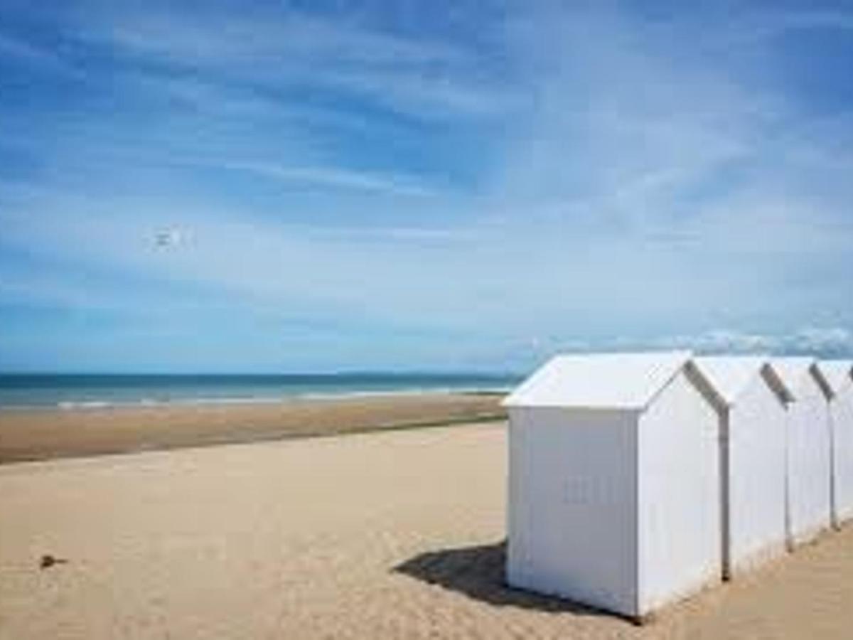 Appartement En Front De Mer A Villers-Sur-Mer Face Au Casino, 2P Tout Equipe Avec Parking Privatif - Fr-1-712-14 エクステリア 写真